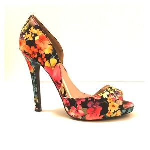 🌺 Floral Peep Toe Heels 🌺